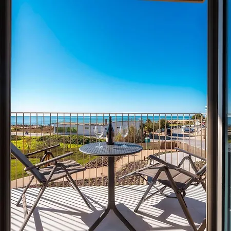 Апартаменты Oceanfront Luxury In Algarve Breathtaking View *